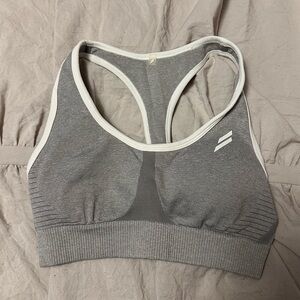 DOYOUEVEN Scrunch Seamless Sports Bra